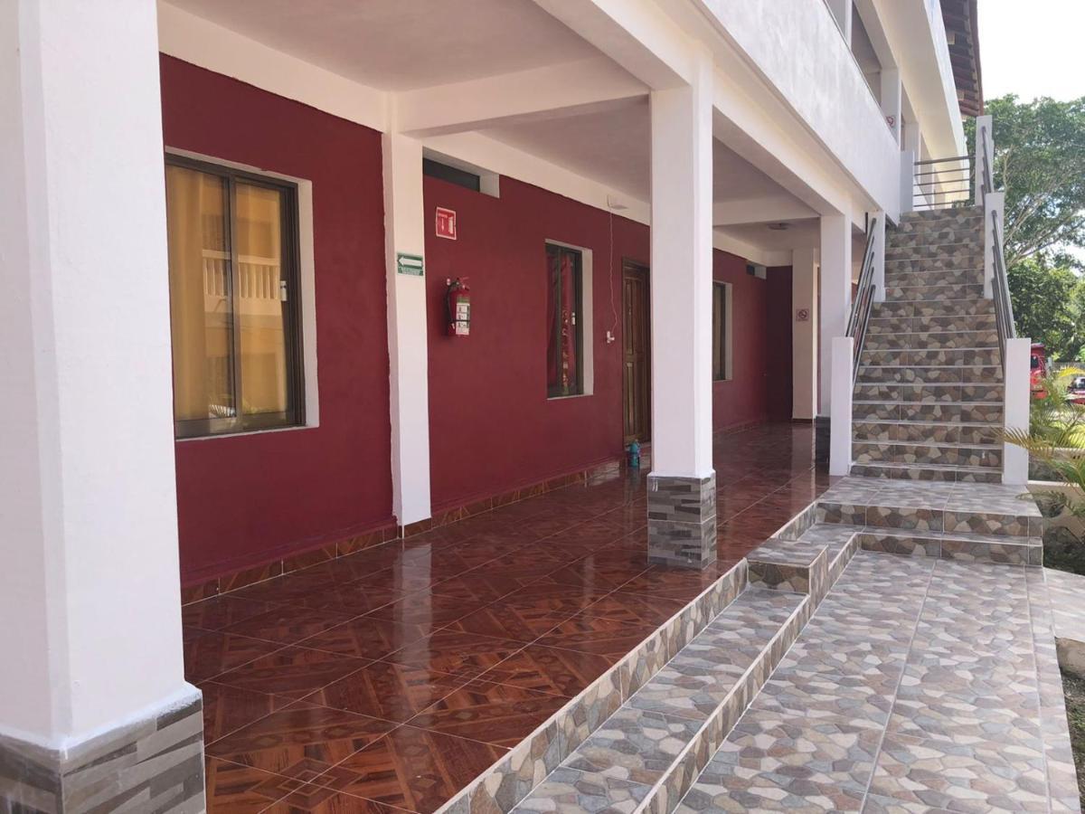 Hotel Villa Diamante Xpujil Exterior foto